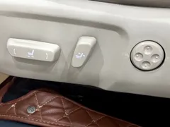 2021 Toyota Highlander 2.0T 4WD Elite 7-seat, чёрный — фото 23