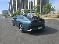 2025 Xpeng P7 702 Long Range Ultra, синий — фото 7