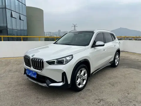 2024 BMW X1