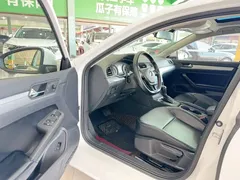 2021 Volkswagen Lamando 230TSI DSG Fashion, белый — фото 7