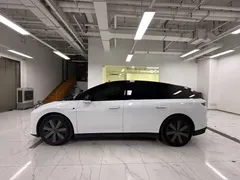 2025 Li Auto i6 2WD Standard, белый — фото 3