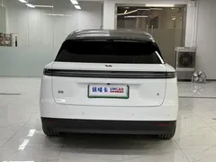 2025 Li Auto i6 2WD Standard, белый — фото 5