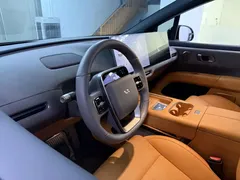2025 Li Auto i6 2WD Standard, белый — фото 10