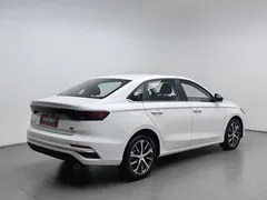 2022 Geely Emgrand 4th Gen 1.5L CVT Premium, белый — фото 2