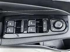 2022 Geely Emgrand 4th Gen 1.5L CVT Premium, белый — фото 9