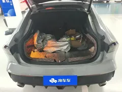 2023 Changan UNI-V 1.5T Premium — фото 4