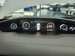 2023 Changan UNI-V 1.5T Premium — фото 14