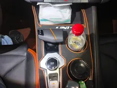 2023 Changan UNI-V 1.5T Premium — фото 16