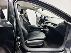 2023 Hongqi E-QM5 Basic Mobility, чёрный — фото 13