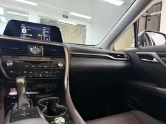 2020 Lexus RX 300 2WD Comfort, белый — фото 17