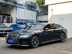 2021 Lexus LS 500h Luxury, чёрный — фото 1