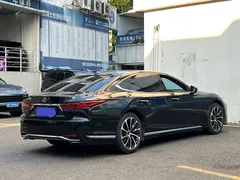 2021 Lexus LS 500h Luxury, чёрный — фото 9