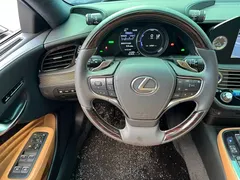 2021 Lexus LS 500h Luxury, чёрный — фото 15