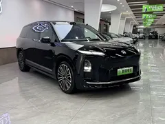 2026 Nio ES8 6-seat Executive Signature, чёрный — фото 2