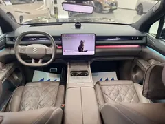 2026 Nio ES8 6-seat Executive Signature, чёрный — фото 8