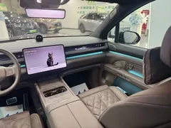 2026 Nio ES8 6-seat Executive Signature, чёрный — фото 11
