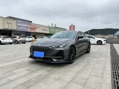 2022 Changan UNI-V 1.5T Sport — фото 1