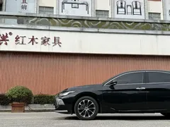2023 Toyota Avalon 2.0L Luxury, чёрный — фото 2