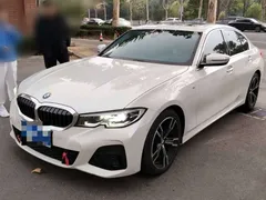 2021 BMW 3 Series 325i M Sport Package, белый — фото 1