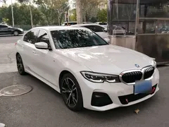 2021 BMW 3 Series 325i M Sport Package, белый — фото 3