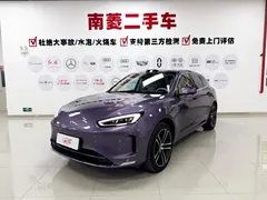 2025 Aito M5 EREV Ultra 4WD — фото 1