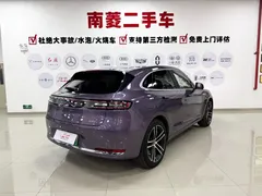 2025 Aito M5 EREV Ultra 4WD — фото 6