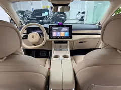 2025 Aito M5 EREV Ultra 4WD — фото 10