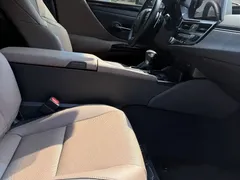 2021 Lexus ES 200 Excellence, чёрный — фото 15