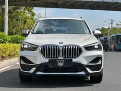 2022 BMW X1 Premium, белый — фото 2