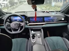 2021 Geely Monjaro 2.0TD High Power AT 4WD Flagship, синий — фото 13