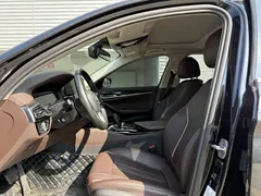 2022 BMW 5 Series 525Li Luxury Package, чёрный — фото 7