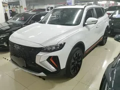 2022 Geely Atlas 1.8T DCT Smart, белый — фото 1