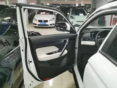 2022 Geely Atlas 1.8T DCT Smart, белый — фото 7