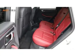 2022 Porsche Macan T 2.0T, белый — фото 7