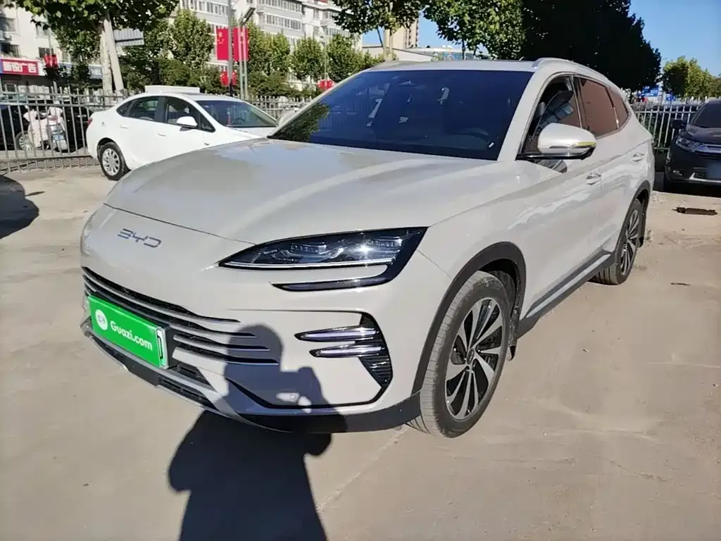 2023 BYD Song PLUS Champion DM-i PHEV 110KM Flagship Plus