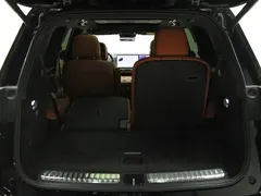 2025 Li Auto L9 Smart Refresh, чёрный — фото 18