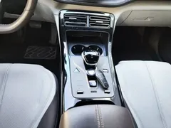 2024 BYD Qin PLUS Honor DM-i PHEV 55km Leading — фото 14