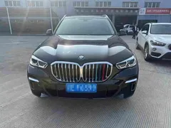 2022 BMW X5 30Li Premium M Sport Package, чёрный — фото 2
