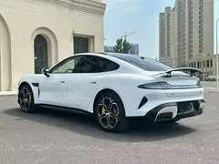 2024 Xiaomi SU7 4WD Long Range Advanced ADAS Max, белый — фото 5