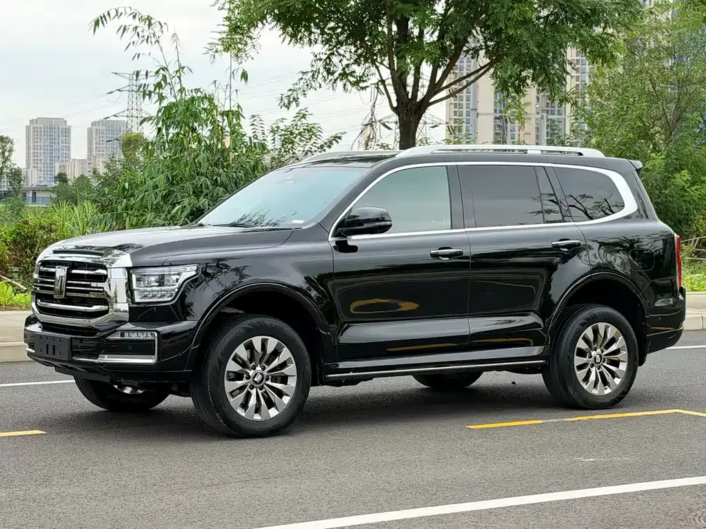 2023 Tank 500 Hi4-T PHEV