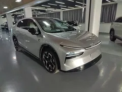 2025 Xpeng G7 702 Long Range Ultra — фото 4