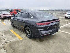 2024 BYD Qin L PHEV 120km Leading — фото 23