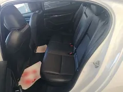 2023 Mazda 3 2.0L AT, белый — фото 17