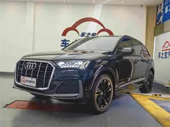 2021 Audi Q7 45 TFSI quattro S line Sport, чёрный — фото 2