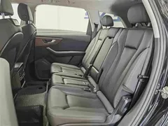 2021 Audi Q7 45 TFSI quattro S line Sport, чёрный — фото 24