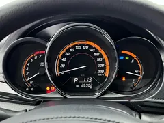 2022 Toyota Yaris L Zhixuan X 1.5L CVT Luxury Plus, белый — фото 16