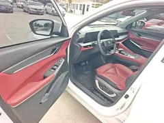 2022 Changan CS75 PLUS 2nd Gen 1.5T AT Premium, белый — фото 16