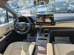 2023 Toyota Granvia 2.5L Hybrid Premium Plus, белый — фото 19