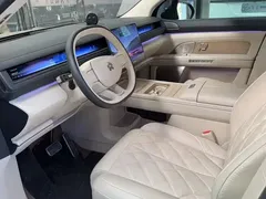 2026 Nio ES8 6-seat Executive Signature, чёрный — фото 1