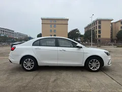 2021 Geely Emgrand UP 1.5L CVT, белый — фото 4